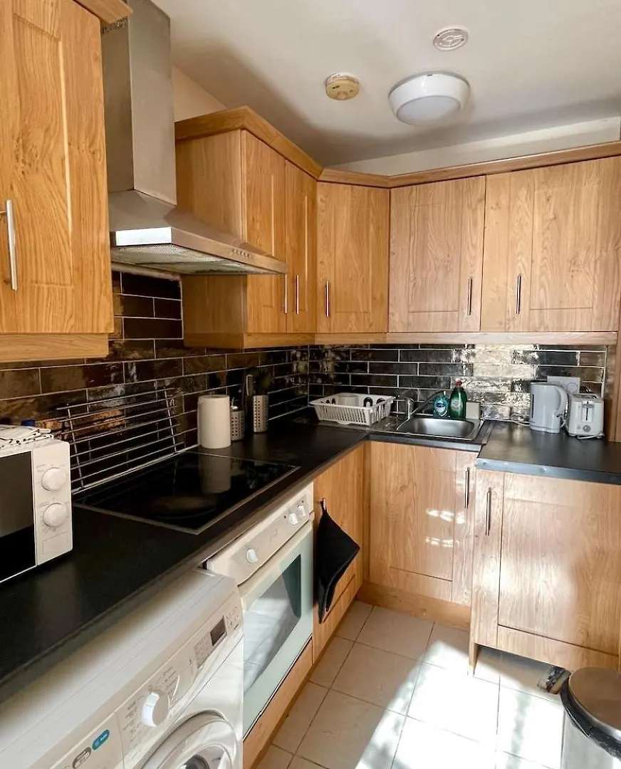 Central Dublin 1-Bedroom Retreat Apartment