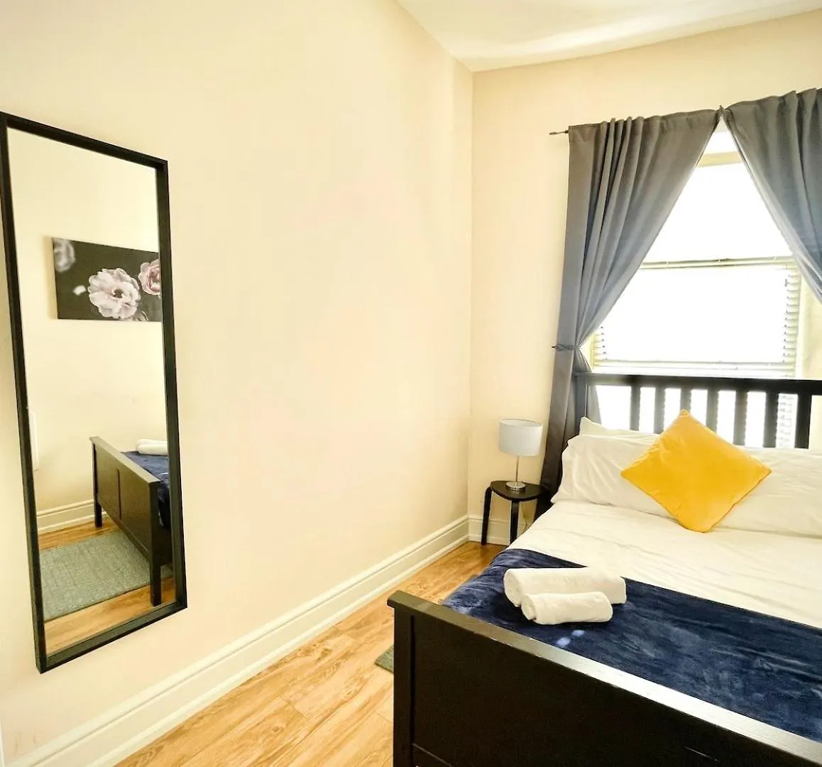 Central Dublin 1-Bedroom Retreat
